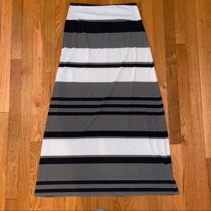 Striped maxi skirt